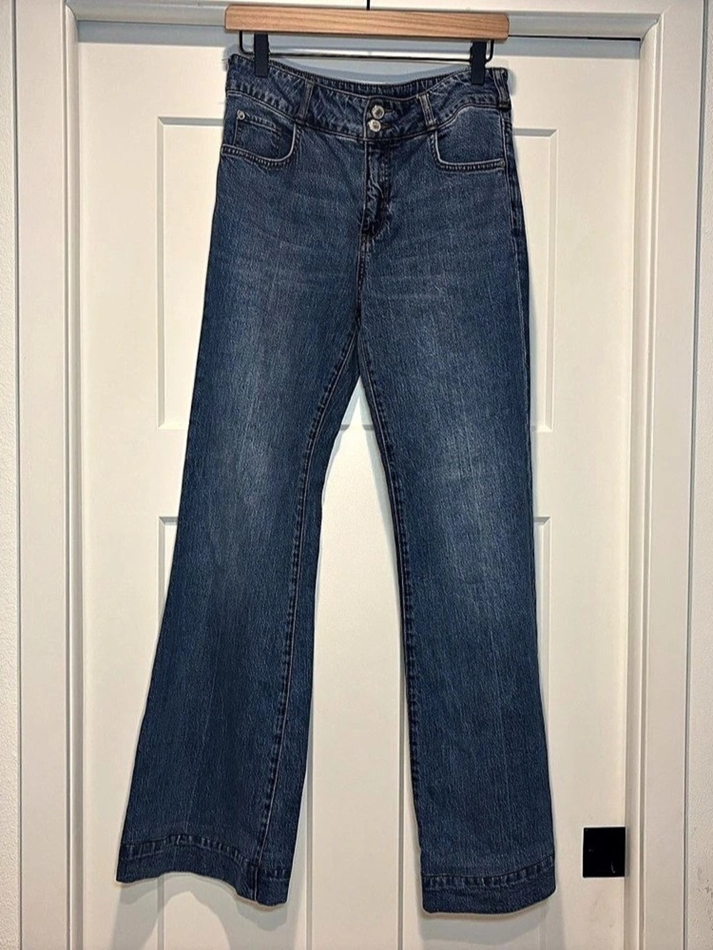 Pilcro Mid-Rise Flare Jeans, Waist 28